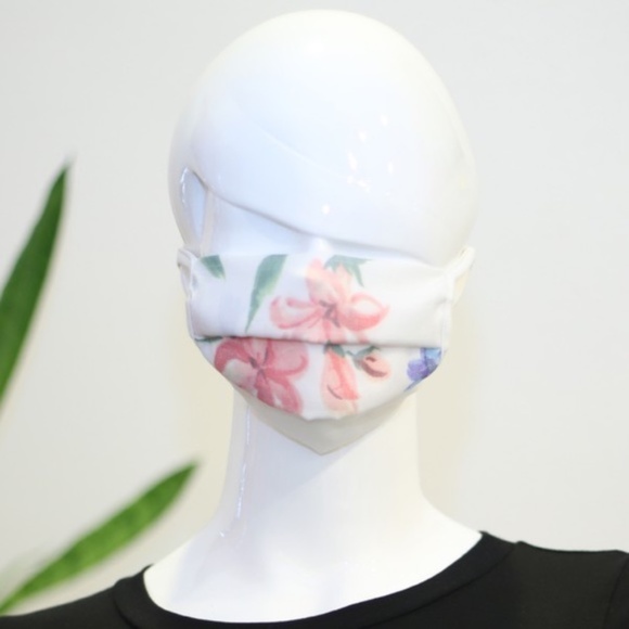 IN STOCK MADE IN USA, Reusable Face mask - Picture 3 of 3